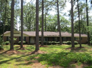 721 W Barnard St, Glennville, GA 30427