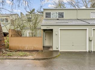 1865 NW Rolling Hill Dr, Beaverton, OR
