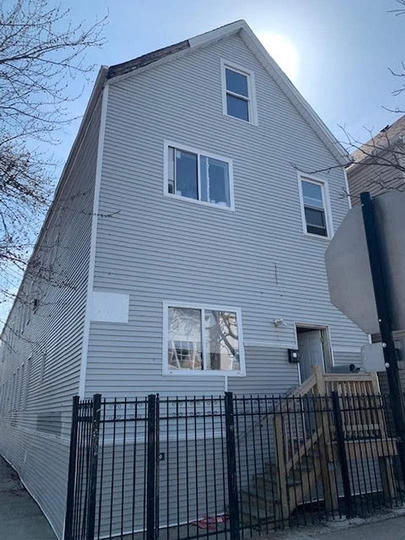 44 Wood — Photo 1