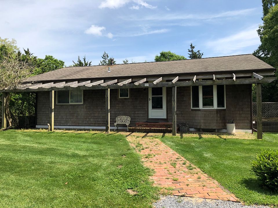 326 Kings Point Rd, East Hampton, NY 11937 Zillow