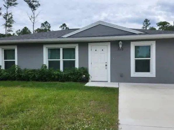 575 Oakshire Ln, Lehigh Acres, FL 33972