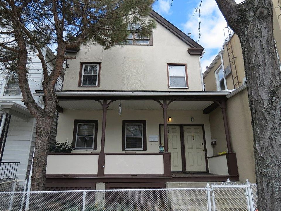 1st image of 181 Beekman Ave