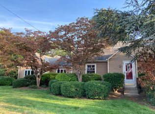 74 Phenix Ave, Cranston, RI 02920