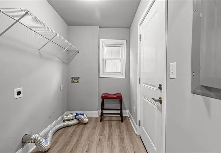 3685 Settingdown Rd — Photo 1