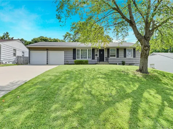 8909 Belleview Ave, Kansas City, MO 64114