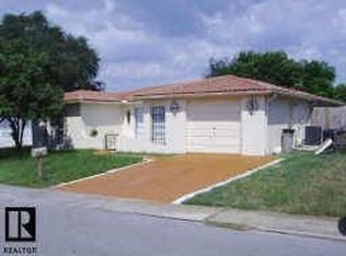 9026 Lunar Ln, Port Richey, FL 34668