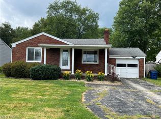 1163 Runge Ave, Struthers, OH 44471