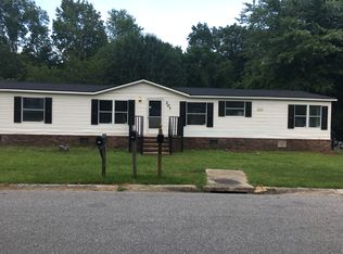 301 Grapevine Rd, Summerville, SC 29483