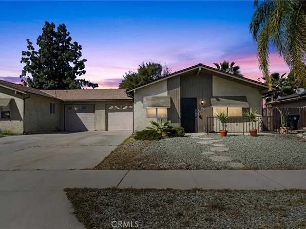587 San Dimas St, Hemet, CA 92545