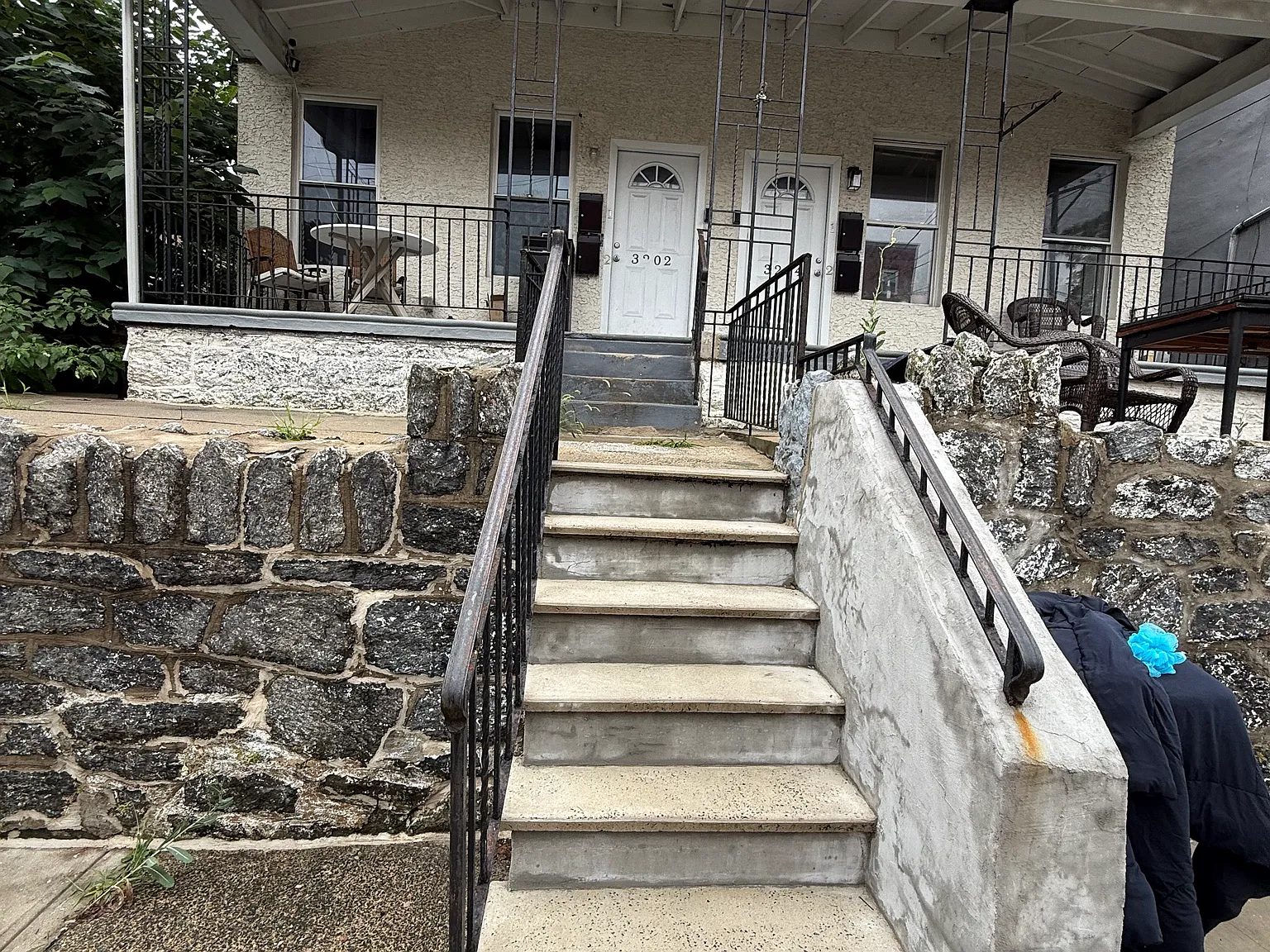 3 bed, 1800 sqft, $2,400 — Photo 2