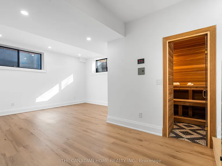 499 Rebecca St — Photo 44