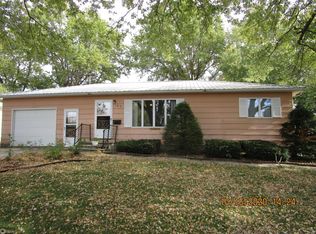 107 Bedford Ave, Lenox, IA 50851