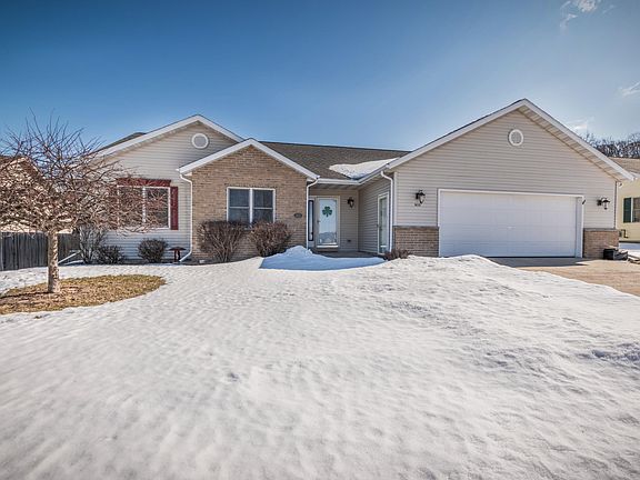 2nd image of 452 Northview Trl