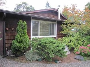 20625 Olympic Pl, Lynnwood, WA 98036