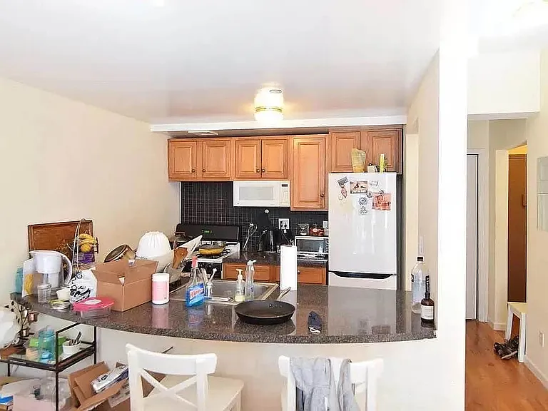 162 Orchard St #6 — Photo 4