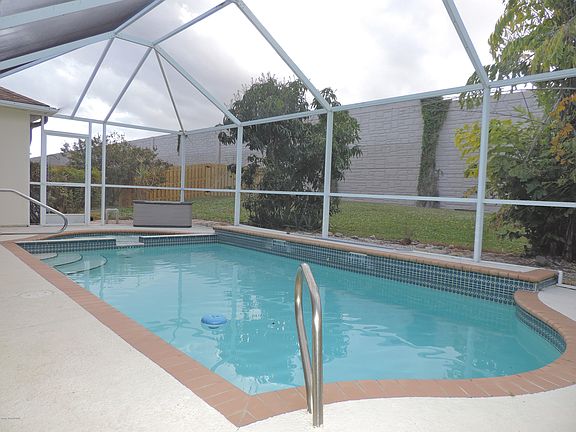 2nd image of 2016 Blue Heron Dr