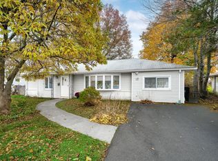 16 Thornton Drive, Newington, CT 06111