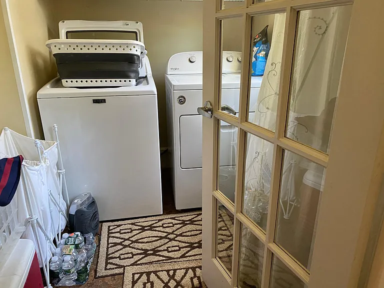 24 Lawrence St #24 — Photo 6