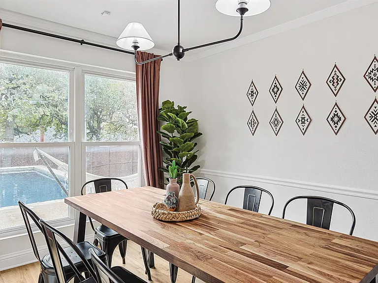 6872 Greenleaf Dr — Photo 13