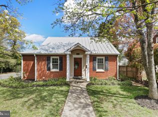 1401 S Greenbrier St, Arlington, VA 22206