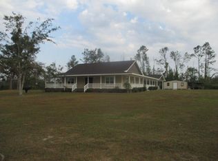 197 Quails Den Dr, Wewahitchka, FL 32465