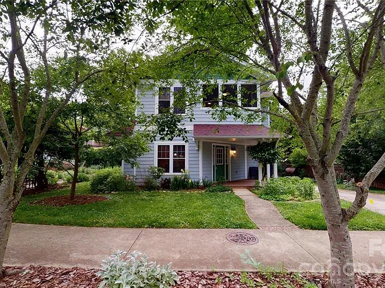19 Sevan Ct — Photo 3