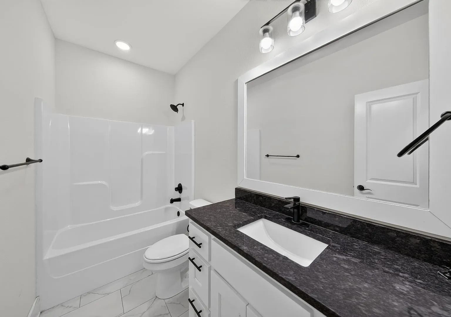 Rental in Bentonville School District — Photo 2