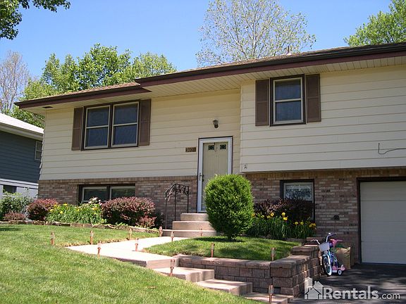 2nd image of 3025 N 206th St