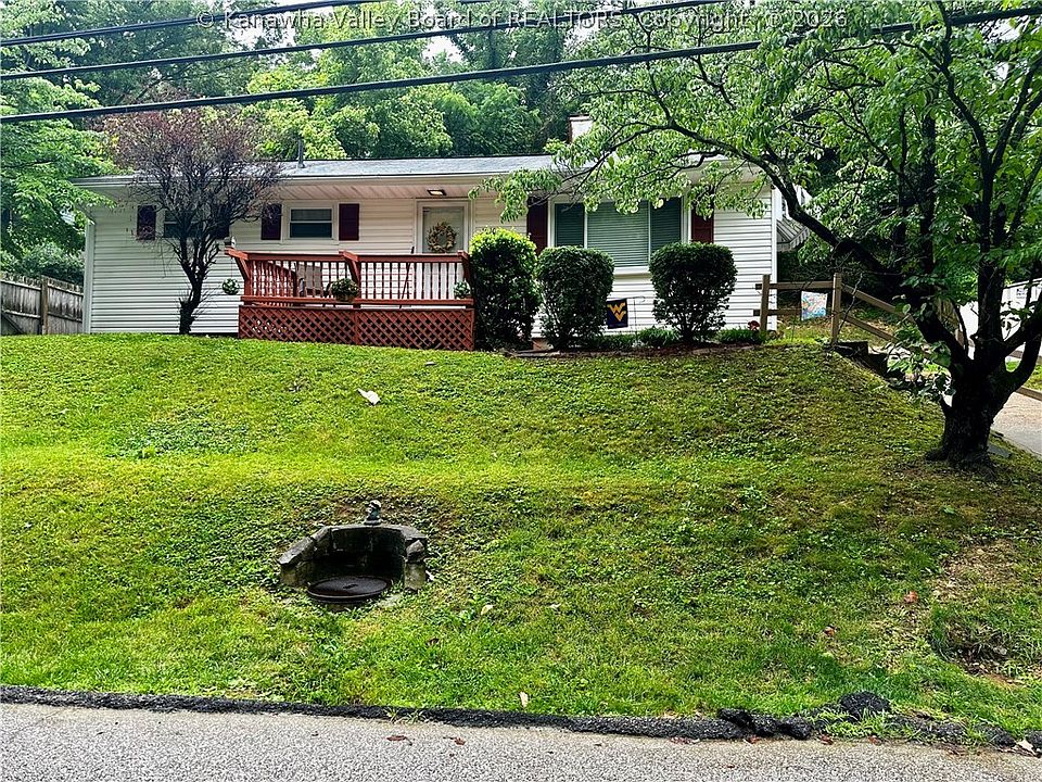 1st image of 1510 Valley Dr
