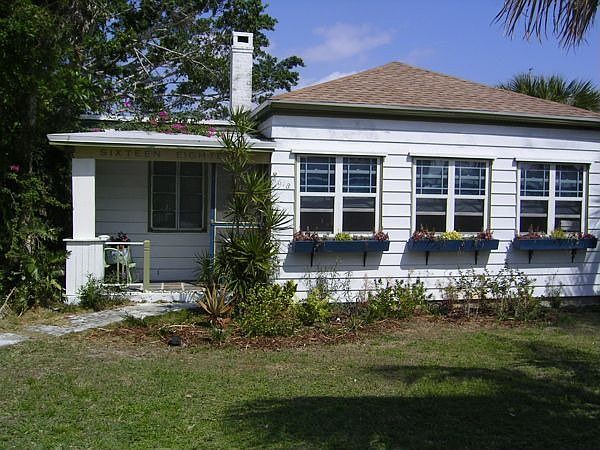 Exterior view of house