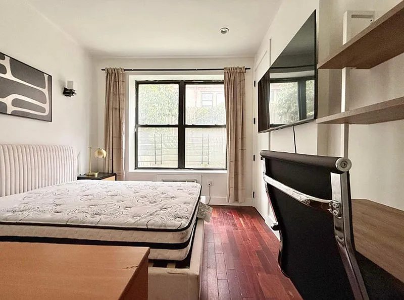 5 bed, 4.0 bath, $1,390 — Photo 3