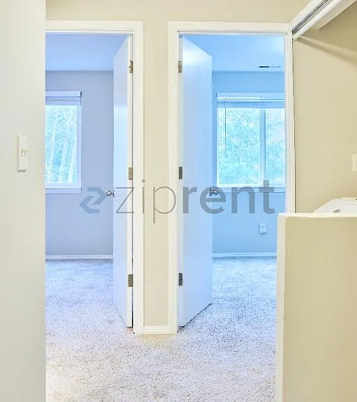 43 SW 206th Ave — Photo 9
