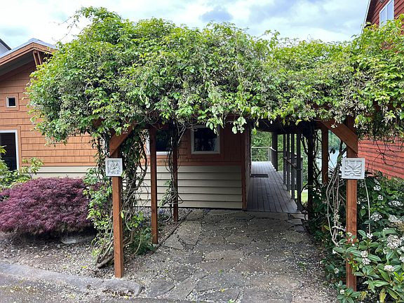 5th image of 7324 86th Ave NW