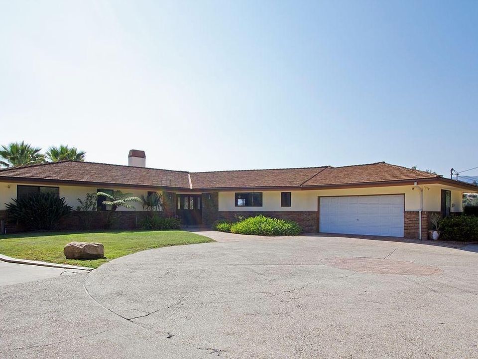 2nd image of 4591 Camino Molinero