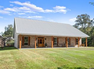 15693 Alphonse Forbes Rd, Pride, LA 70770