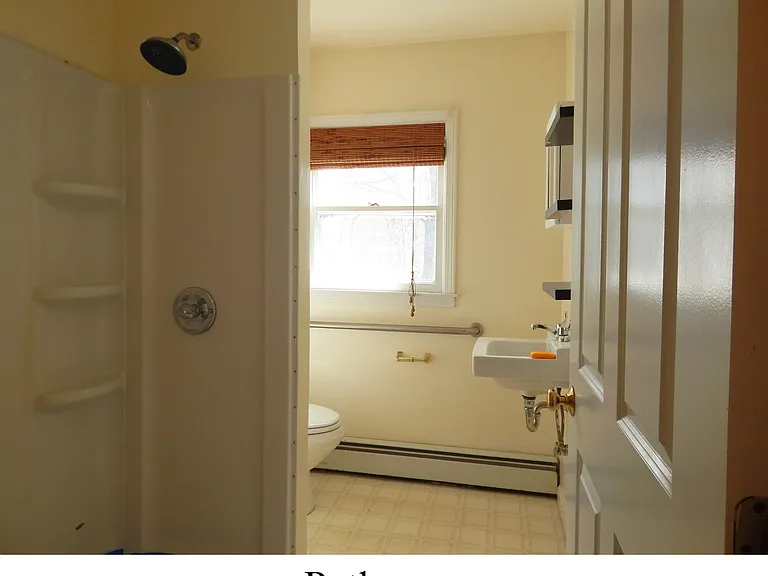 64 Huguenot St #1 — Photo 16