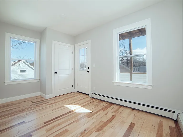 10 Duffley Ct #2 — Photo 2