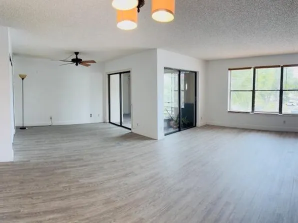 2316 S Cypress Bend Drive #318, Pompano Beach, FL 33069