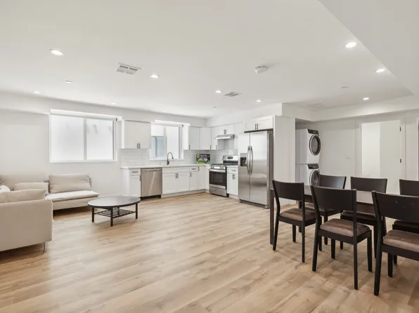 1342 W 37th St - USC DPS, 1342 W 37th St #957f1516e, Los Angeles, CA 90007