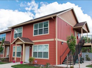2579-2583 & 2579 Four Point St NE, Salem, OR 97301