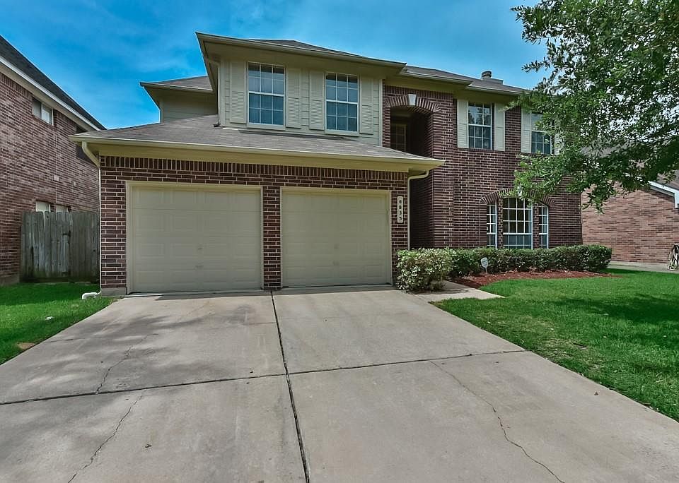 1st image of 6835 Elmscott Dr