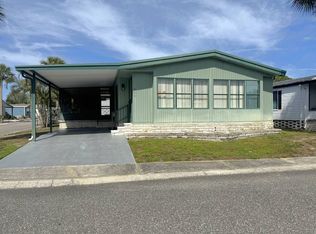 809 Heron Ln, Tarpon Springs, FL 34689