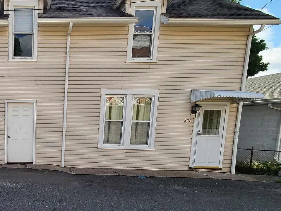 204 Church St