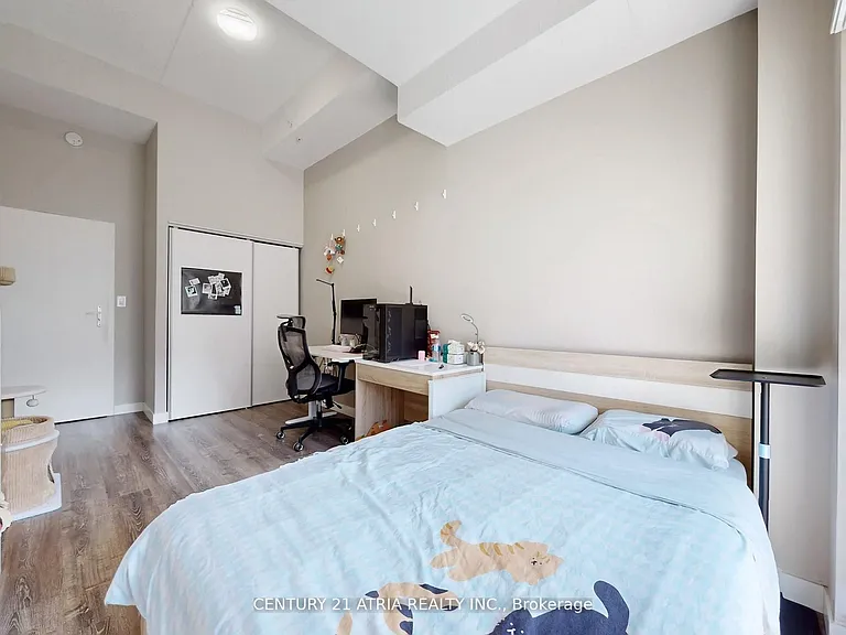 280 Lester St #308 — Photo 16