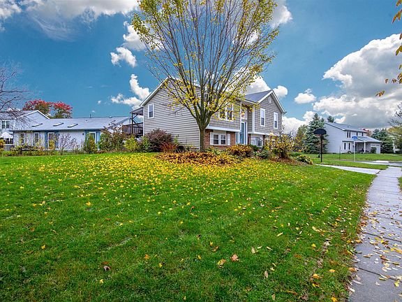 2nd image of 4889 Wallington Dr