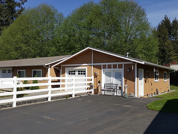 Shop and Business Building