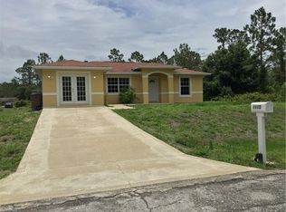 1110 Hibiscus Ave, Lehigh Acres, FL 33972