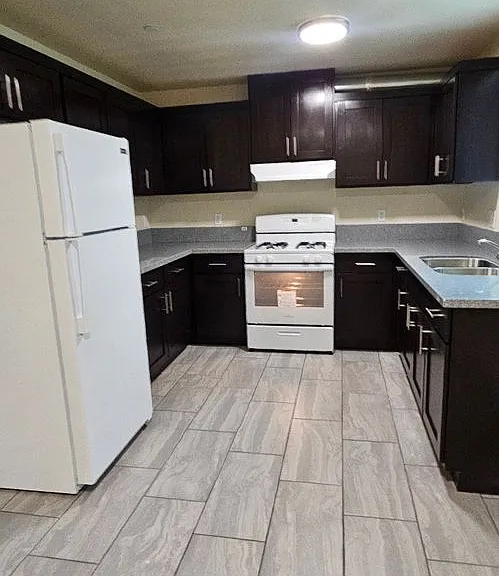 3839 Woodlawn Ave — Photo 6