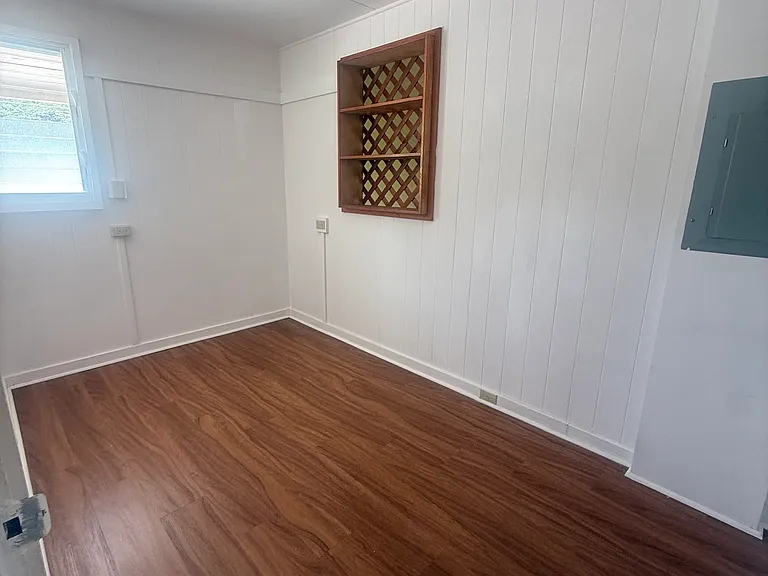 2329 Orchid St — Photo 4