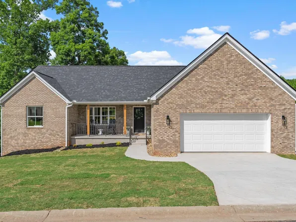 731 Waterbrook Ln, Greer, SC 29651
